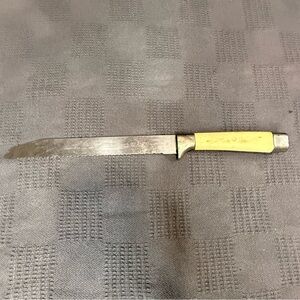Vintage Serrated Kitchen Carving Knife with Cream Handle Sheffield
